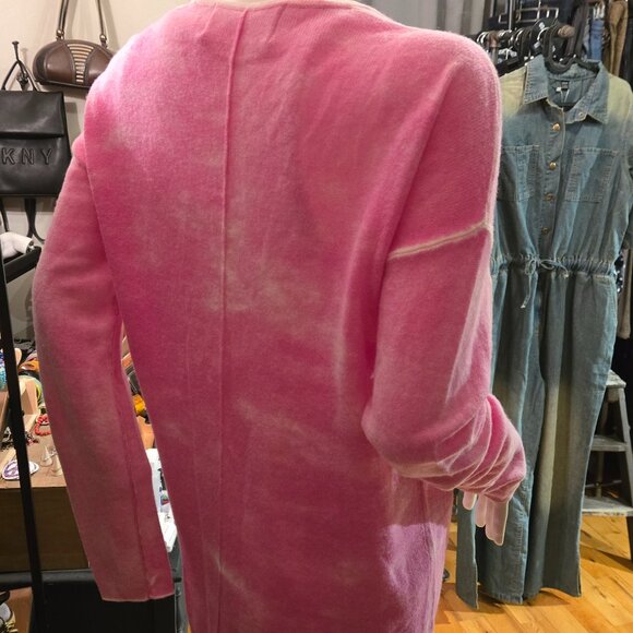 NWOT PINK CASHMERE Rhinestone DEEP V-NECK SWEATER LARGE 38 - Picture 2 of 7